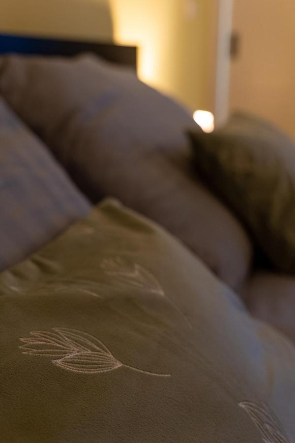 Green Apple Apartment Subotica Buitenkant foto