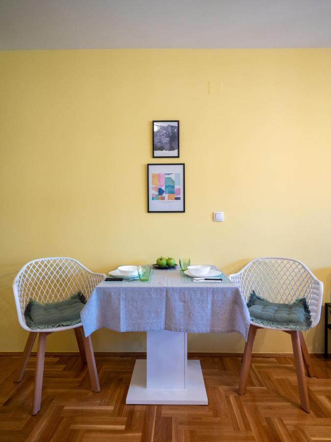 Green Apple Apartment Subotica Buitenkant foto