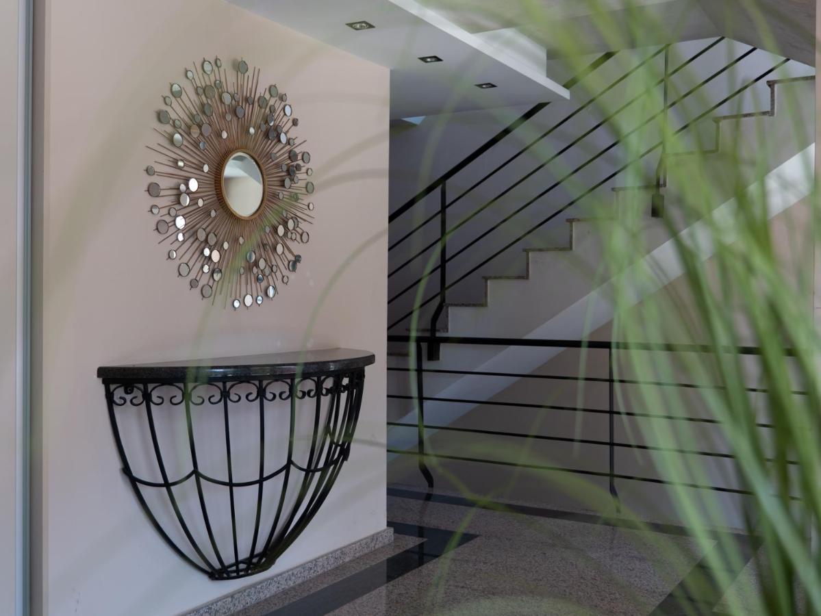 Green Apple Apartment Subotica Buitenkant foto